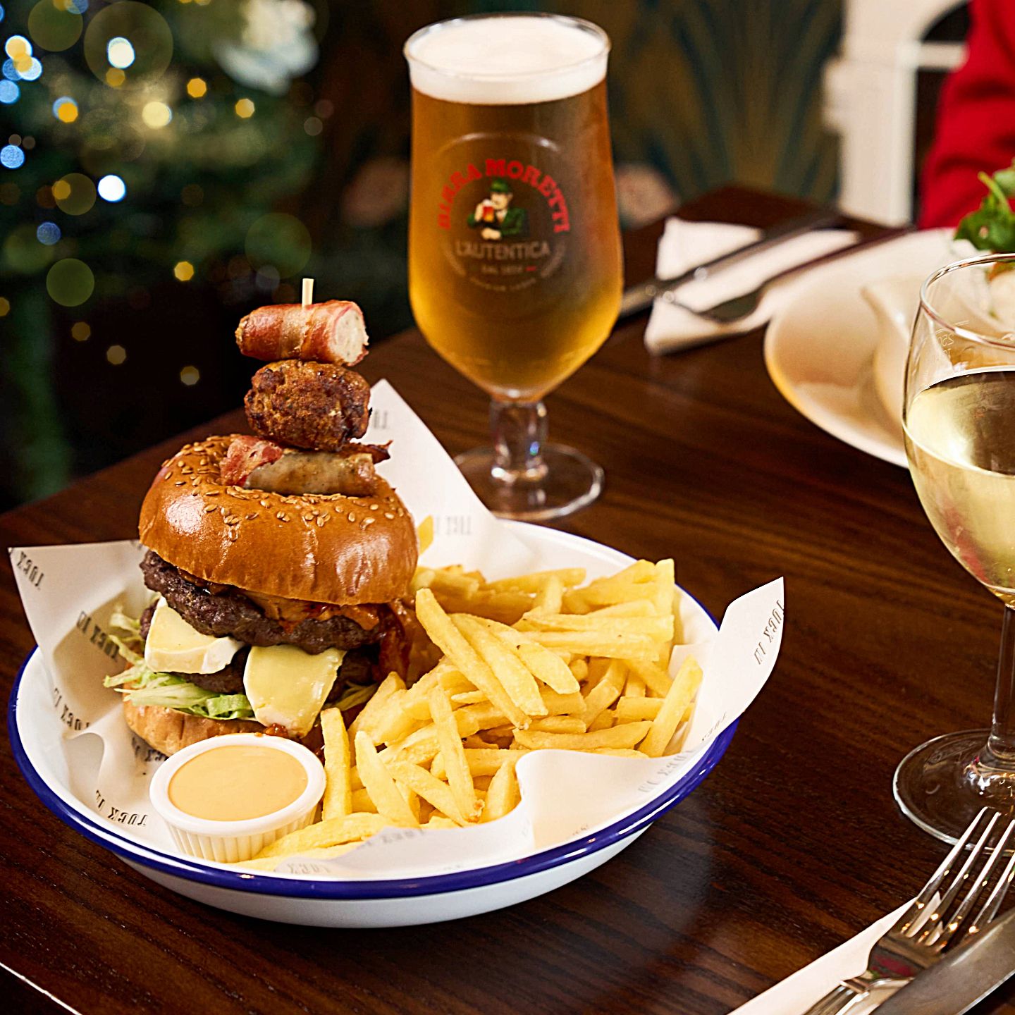 Festive Lunch & Dinner at The Spread Eagle in Wednesfield